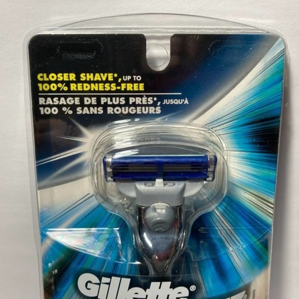 Gillette Mach 3 Turbo Men's Razor - Picture 2 of 16
